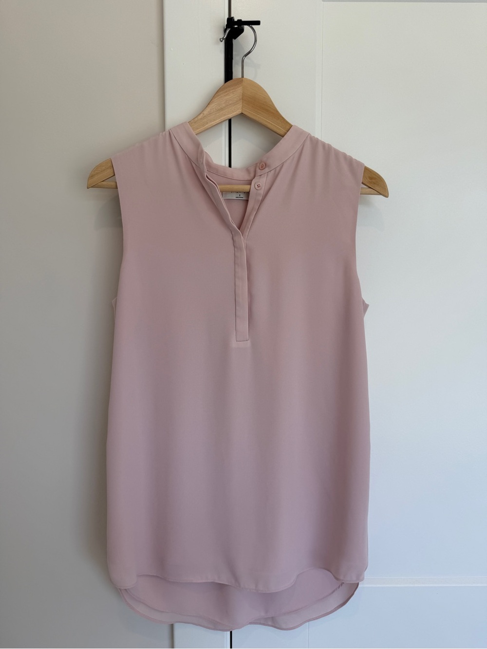 Aritzia Babaton Sleeveless Pink Blouse